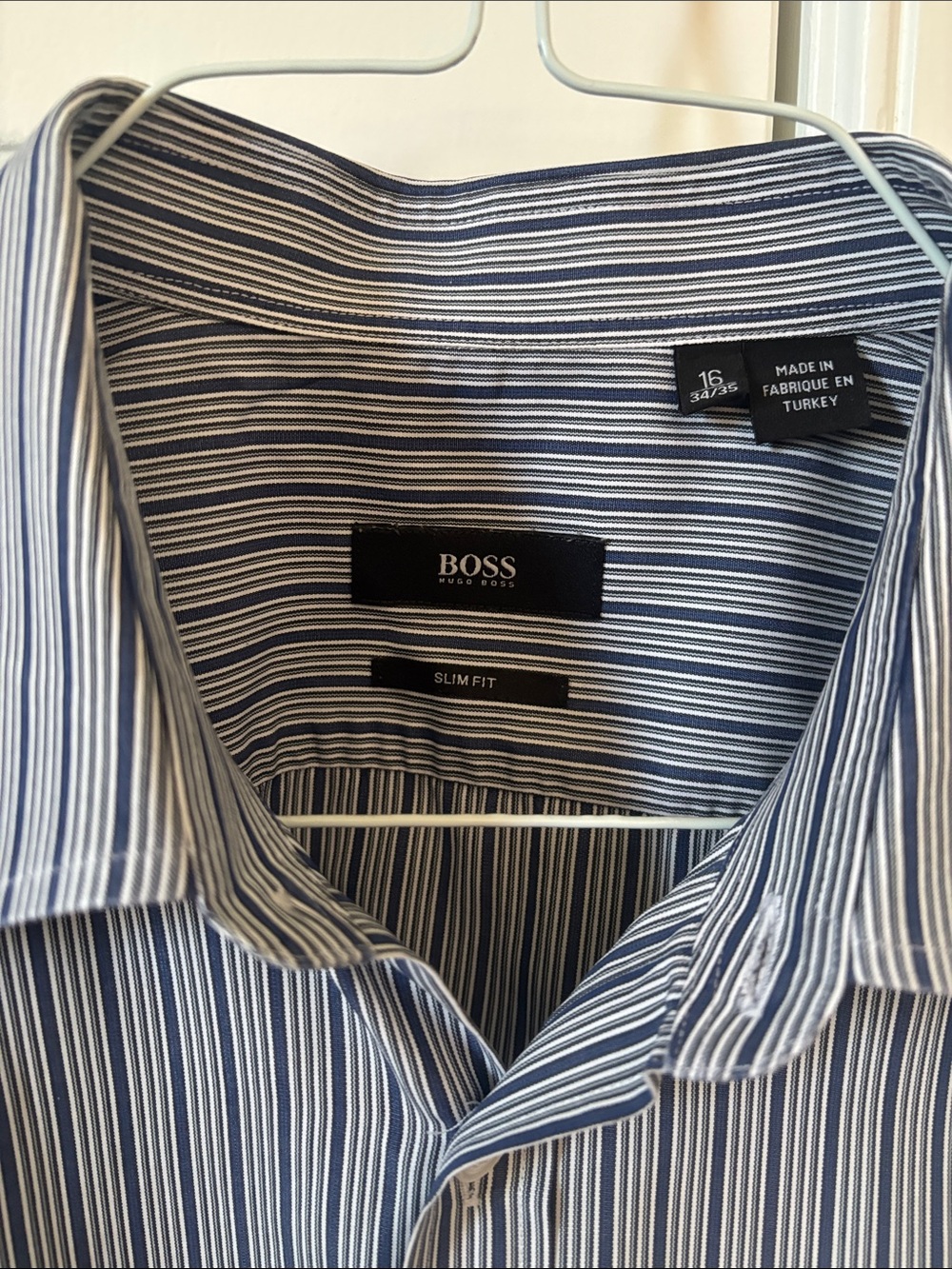 Hugo Boss Slim Fit Finest Italian Fabric Blue Stripe Dress Shirt 16 34/35
